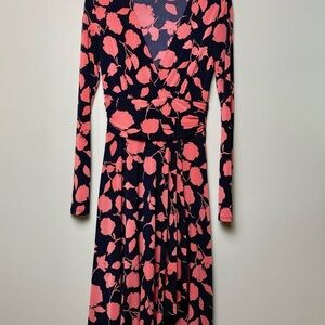 Max and Cleo Long Sleeve Wrap Panel
Draped Black Midi Dress Sz XS